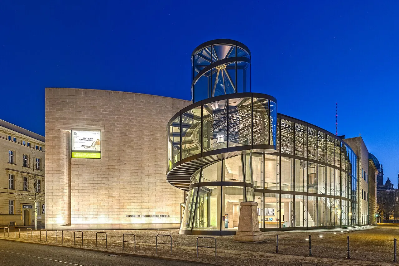 Het Zeughaus van het Deutsches Historisches Museum op Unter den Linden in Berlijn, een barok arsenaalgebouw